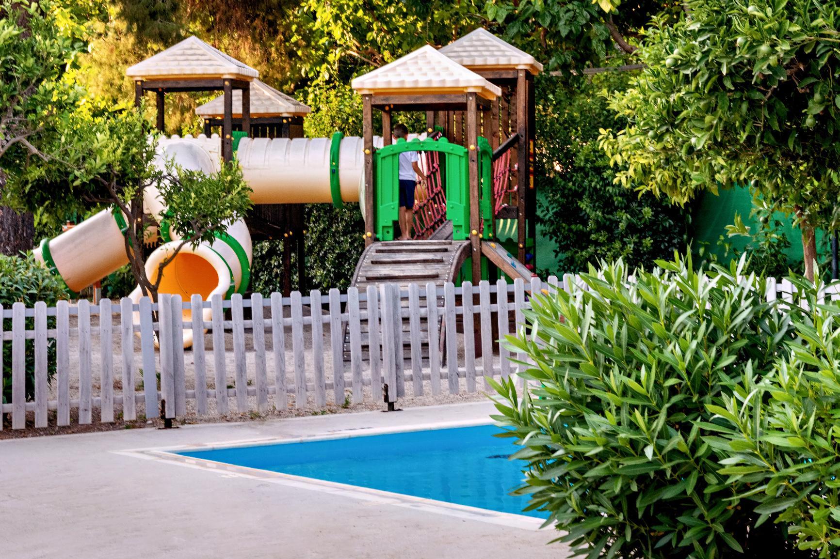 The Grove Seaside